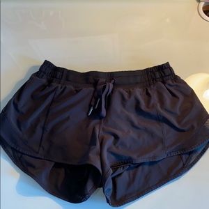 Black lulu lemon short shorts